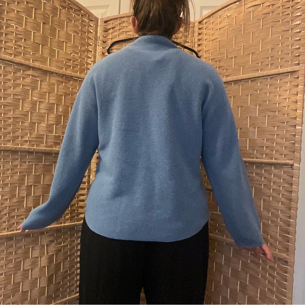 Lululemon Cocoon Sweater - Picture 8 of 8